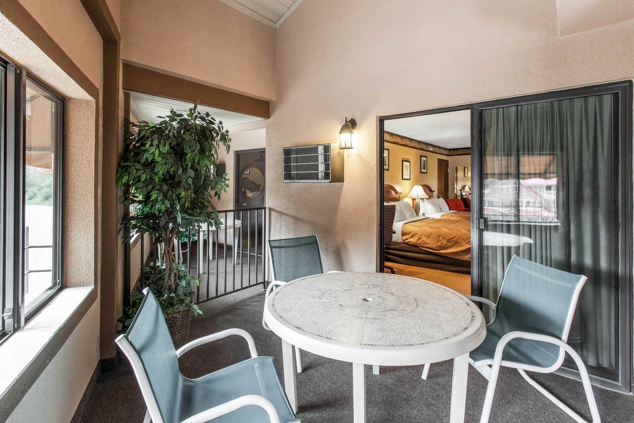 Quality Inn Keystone Near Mount Rushmore Екстериор снимка