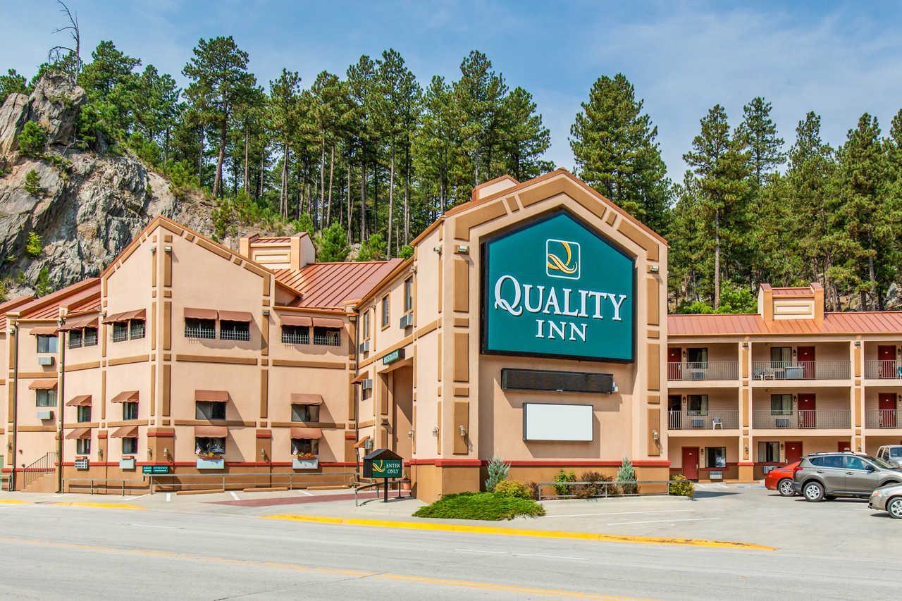 Quality Inn Keystone Near Mount Rushmore Екстериор снимка