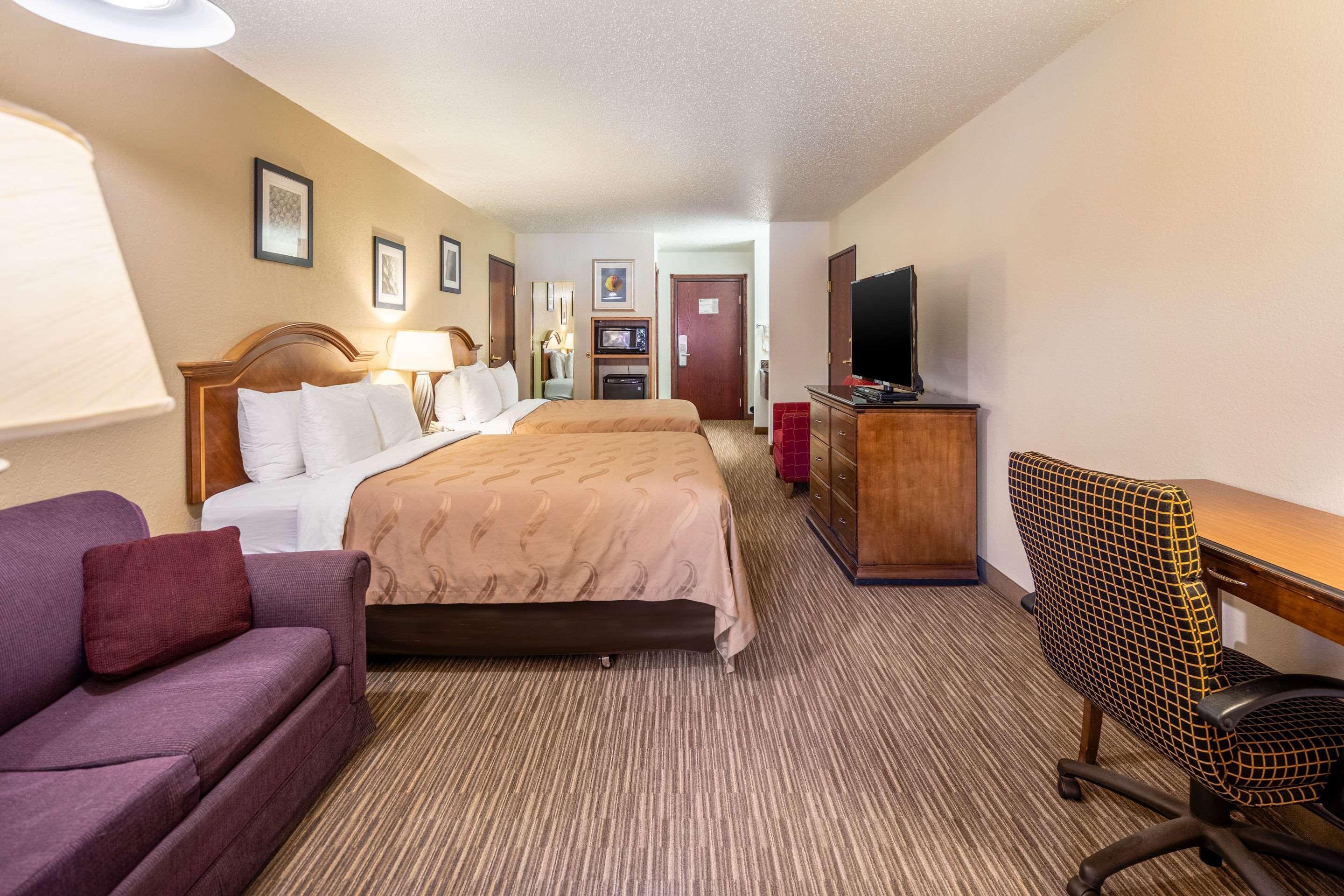 Quality Inn Keystone Near Mount Rushmore Екстериор снимка
