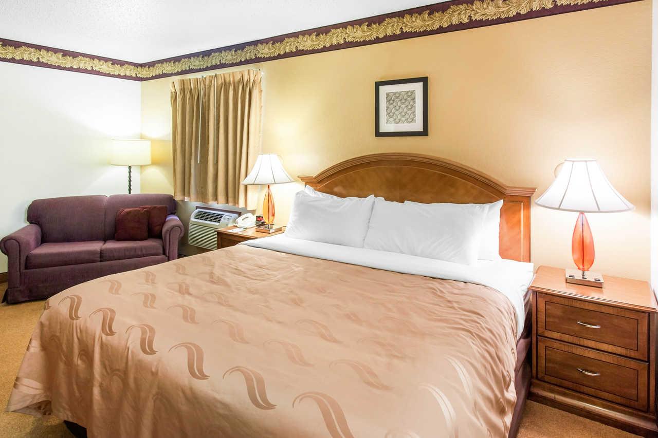 Quality Inn Keystone Near Mount Rushmore Екстериор снимка