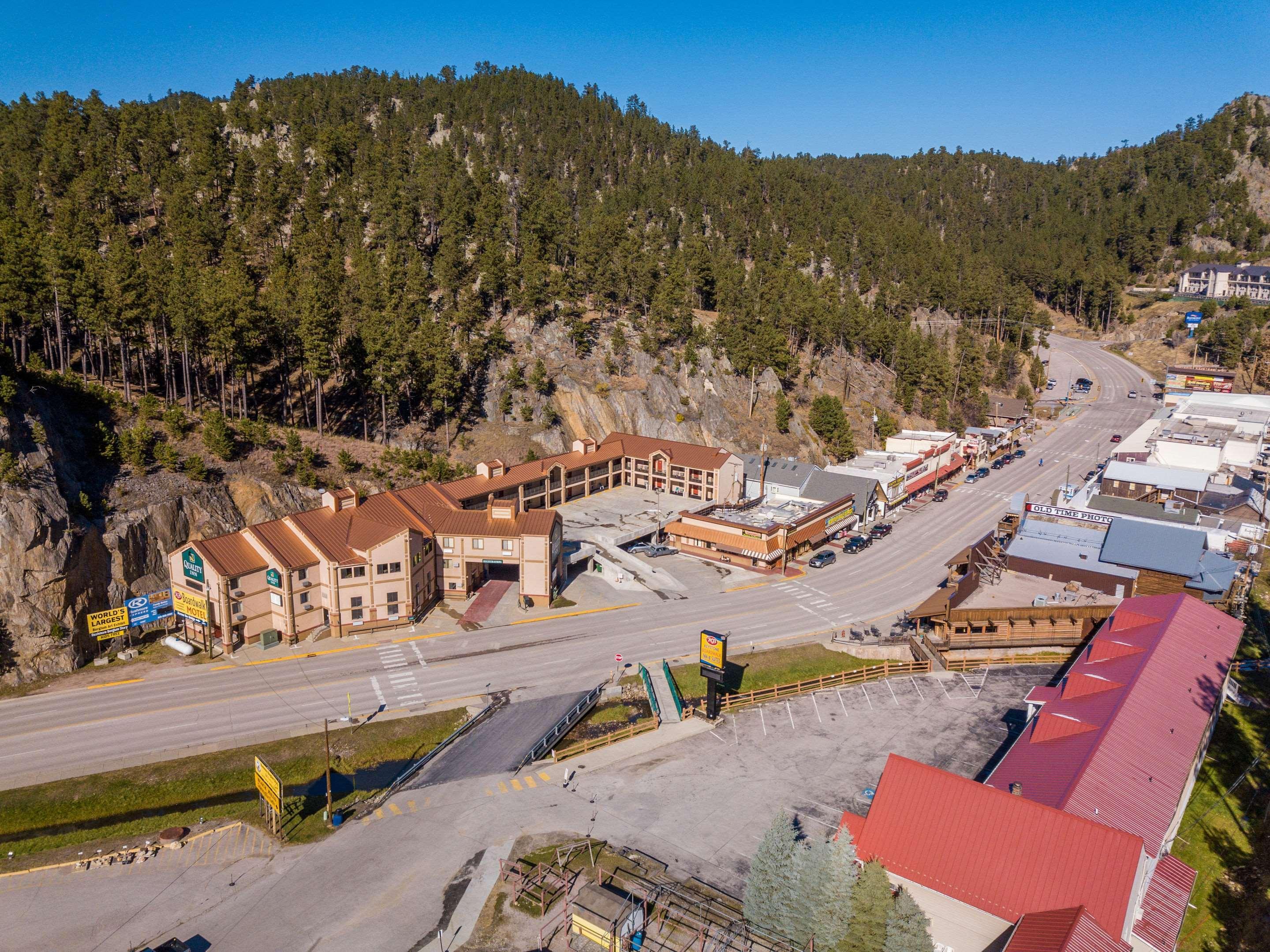 Quality Inn Keystone Near Mount Rushmore Екстериор снимка