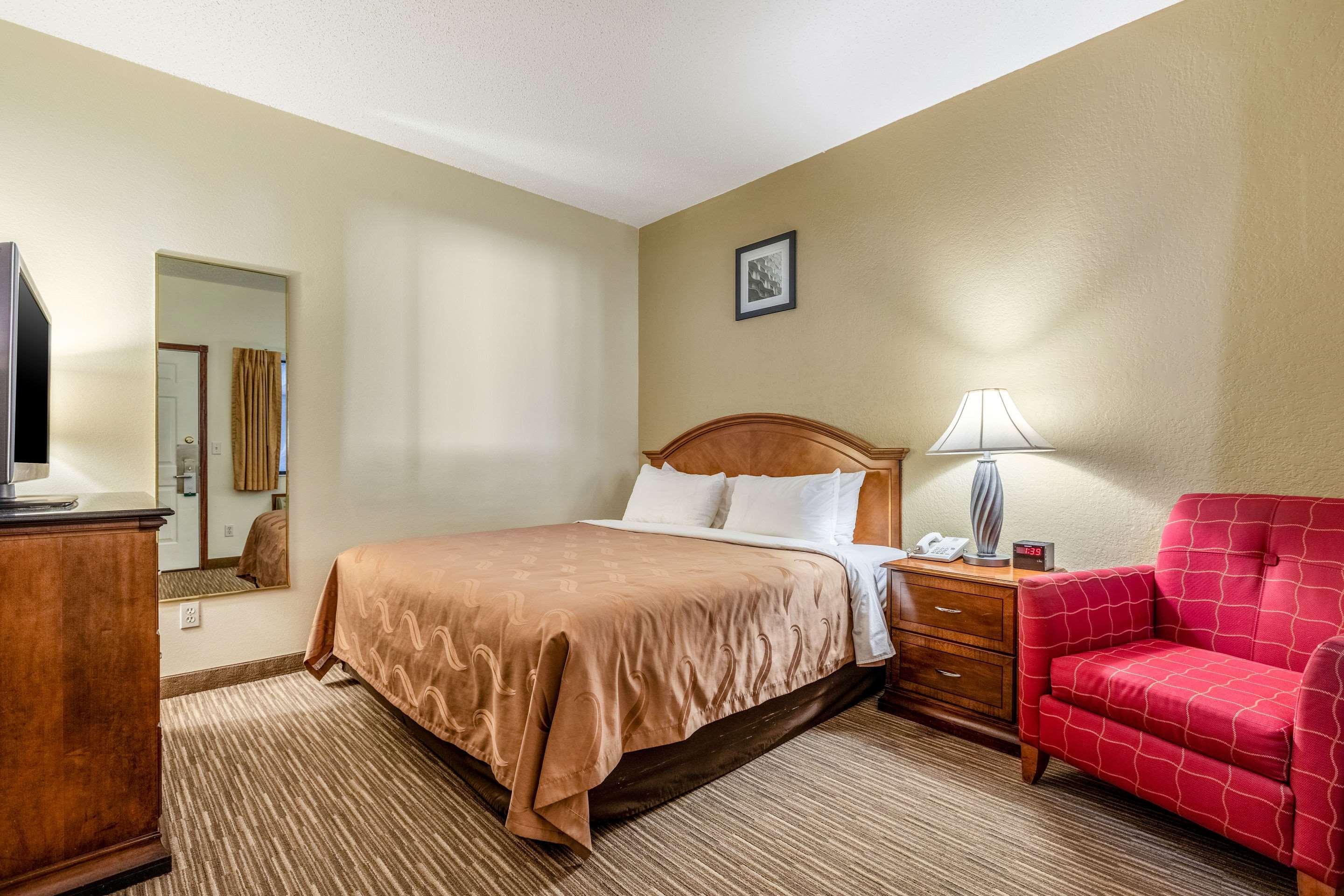 Quality Inn Keystone Near Mount Rushmore Екстериор снимка